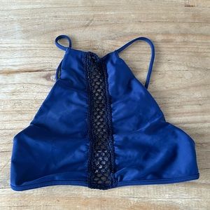 Acacia navy blue top